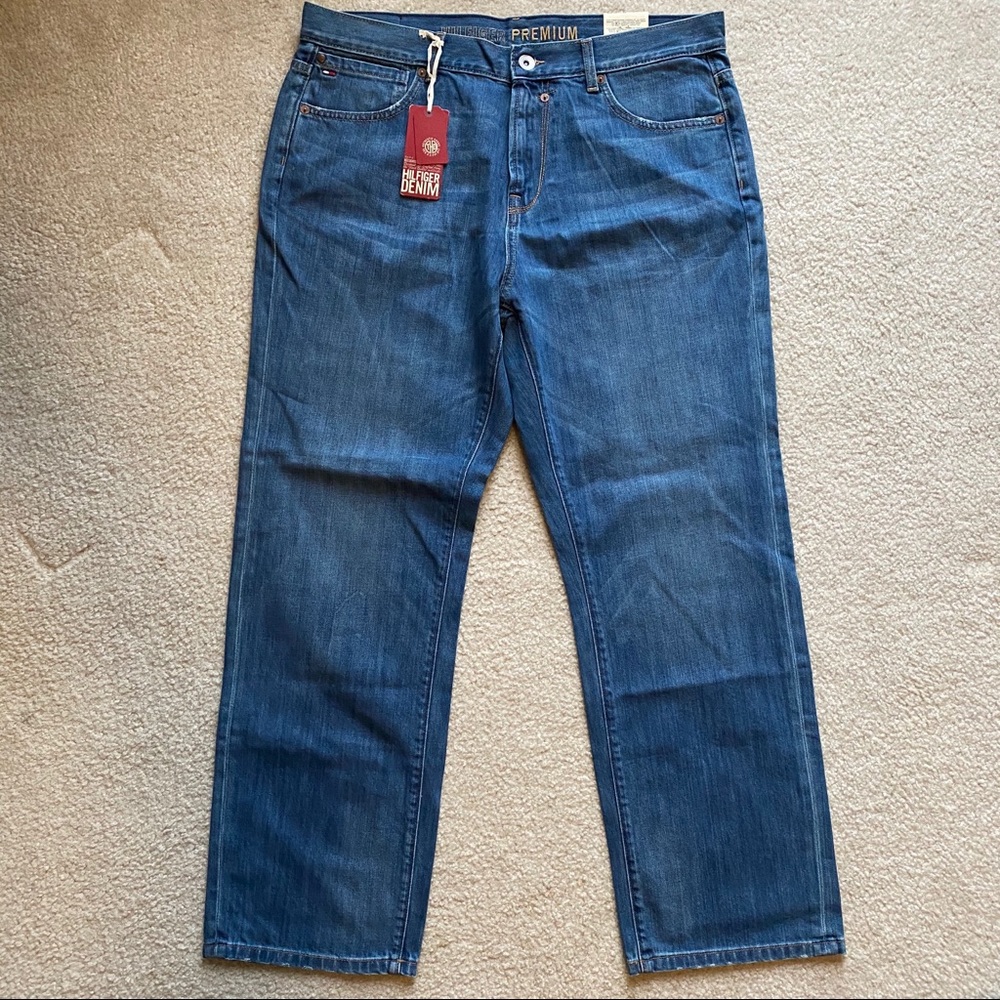NWT Tommy Hilfiger Premium Boot Cut Jeans 36x30